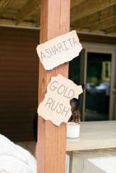 View More: http://jvephoto.pass.us/rocknrollbride