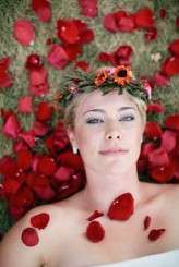 View More: http://jvephoto.pass.us/rocknrollbride