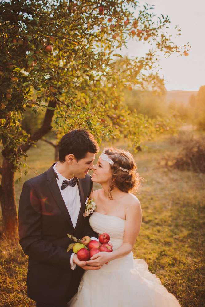 Outdoor Countryside Wedding - Be Light Photography - Dragos & Laura Ludusan  (162)