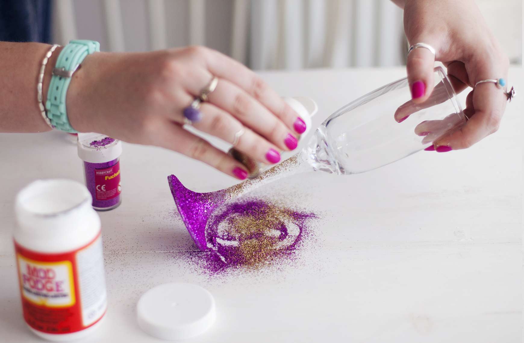 ombre glitter glass diy6