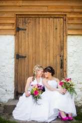 Amanda and Briar 1000 wide -28