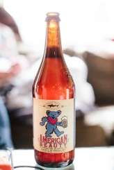 home-brewed-beer-wedding_The-Markows-Photography-109