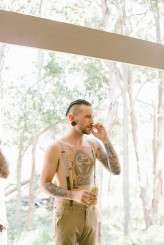 yallingup chandeliers wedding rebecca mercia 10