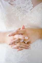 yallingup chandeliers wedding rebecca mercia 158