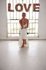 tropicana neon tropical bird wedding inspiration by Rebecca Douglas photography 0121