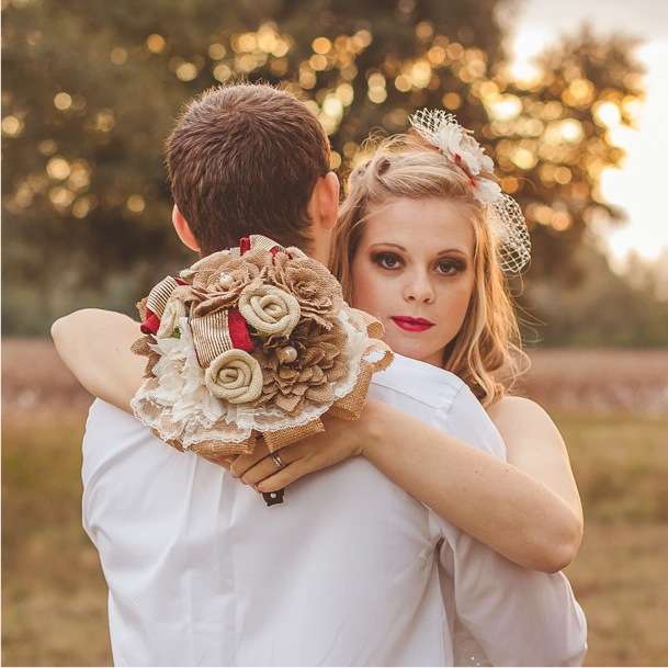 burlap bouquet