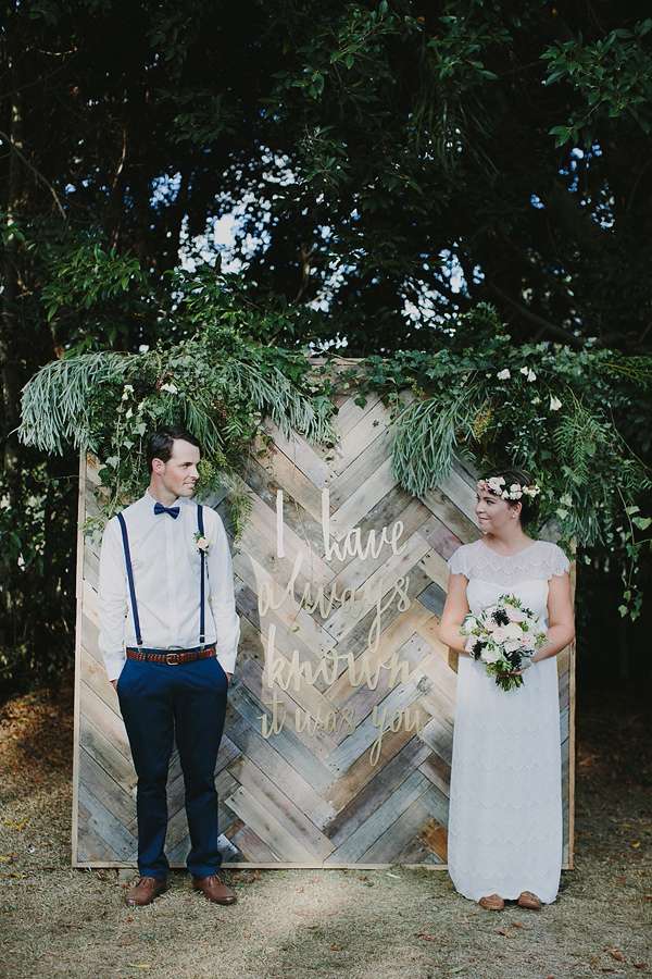 Ruffled - photo by http://bekgraceblog.com/ - http://ruffledblog.com/gold-coast-backyard-wedding/