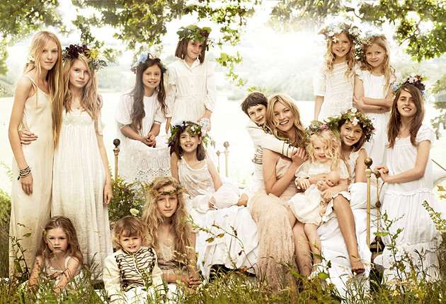 kate-moss-sept-vogue-bridesmaids