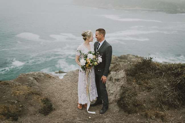 minimalboho-elopement-01