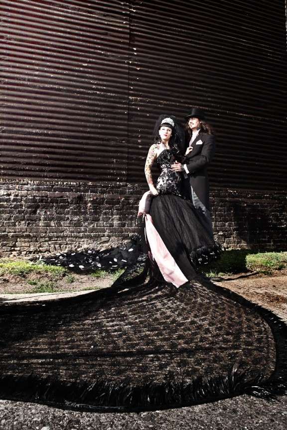 what to wear to a gothic wedding