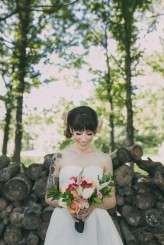 romantic-rocknroll-iowa-wedding_homespun-creative-214