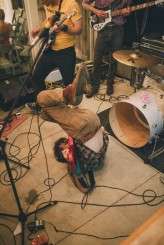 romantic-rocknroll-iowa-wedding_homespun-creative-363