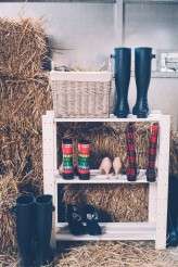 DIY-Colourful-Cow-Shed-Wedding-Casey-Avenue-111