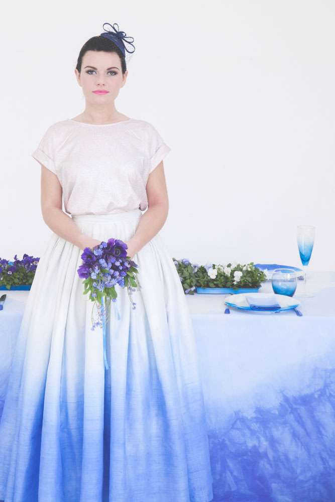 diy dip dyed wedding dress and wedding table2