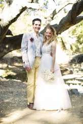 View More: http://lauraandreaharris.pass.us/rockandrollbride