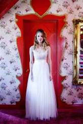 View More: http://lauraandreaharris.pass.us/rockandrollbride