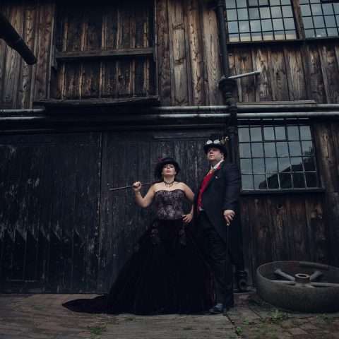 steampunk funfair wedding at a museum (46)