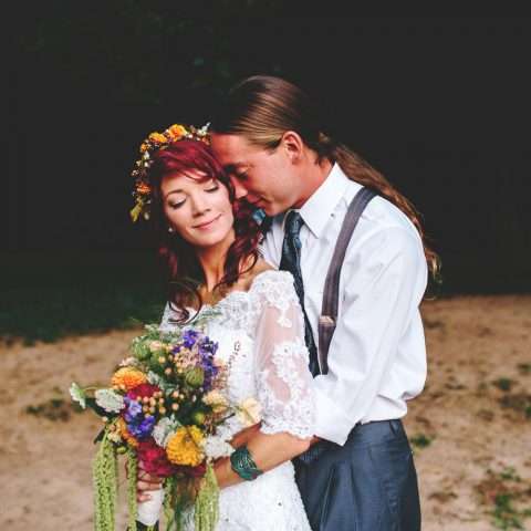 Barefoot Hippie River Wedding – Shots by Cheyenne (89)