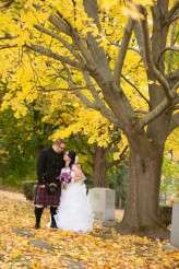Halloween Wedding in a Cemetery  (11)