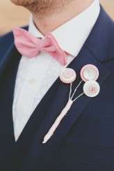 Retro button wedding (38)