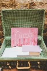 Retro button wedding (47)