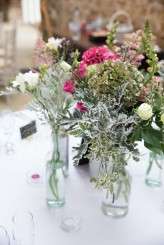 Retro button wedding (7)