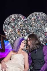 Wedding at the Neon Graveyard in Vegas (37)