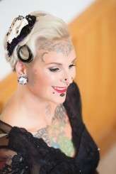 freakshow circus wedding (21)