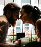 london elopement red wedding dress (33)