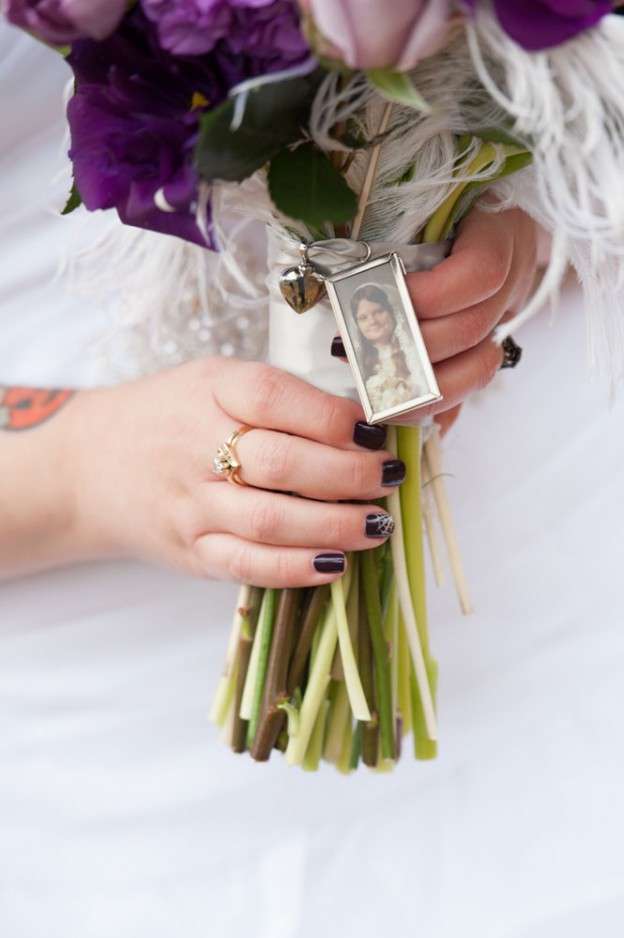 How to Remember Deceased Loved Ones At Your Wedding · Rock n Roll Bride