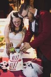 Horror themed museum wedding (46)