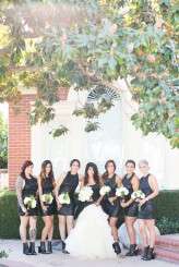 Monochrome and rustic wedding (15)