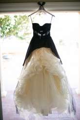 Monochrome and rustic wedding (4)