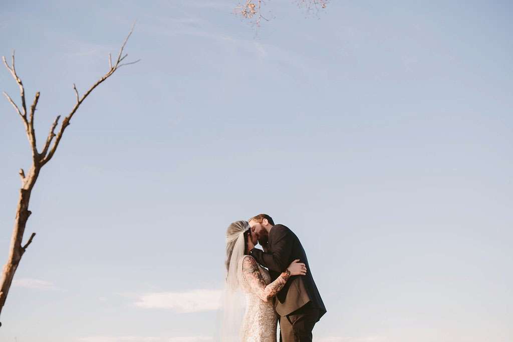 boho-inspired-elopement-on-Lake-Michigan-by-Megan-Saul-Photography_0042