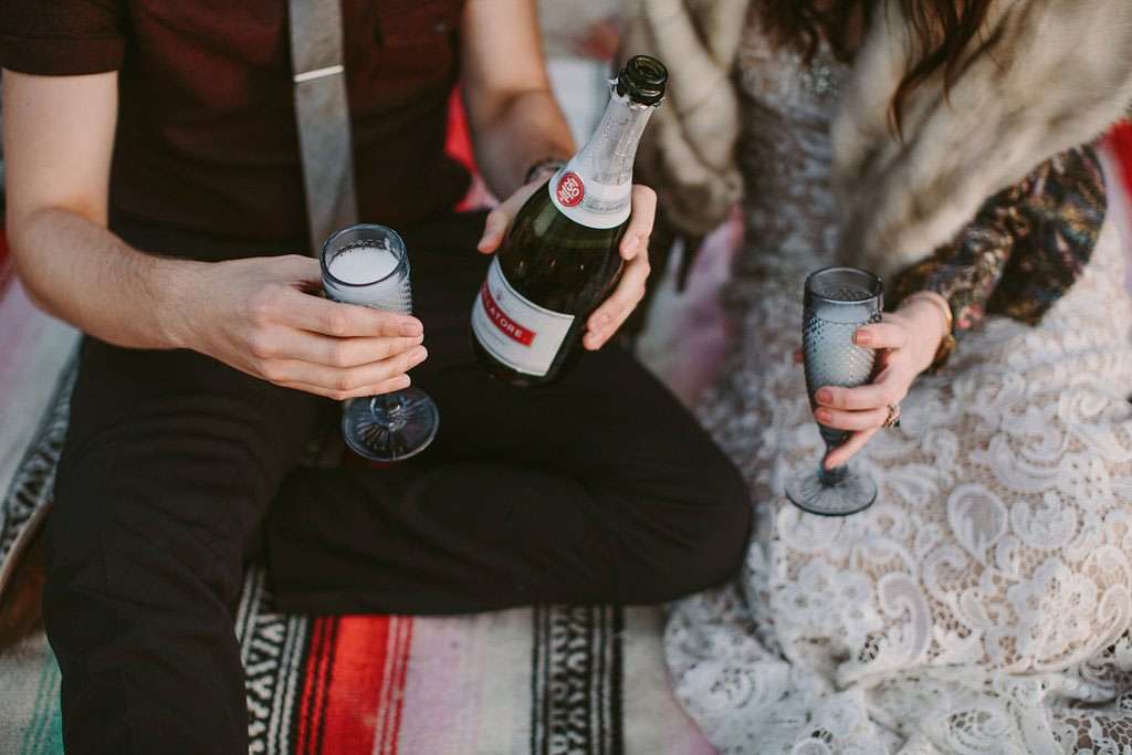 boho-inspired-elopement-on-Lake-Michigan-by-Megan-Saul-Photography_0082