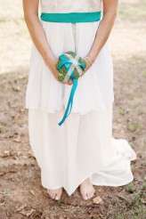 relaxed summer picnic wedding in spain (4)