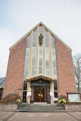 sunflowers & flamingo themed retro wedding (1)