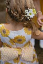 sunflowers & flamingo themed retro wedding (16)