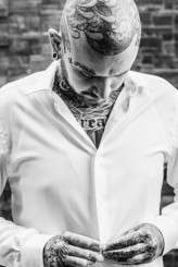 Disney inspired tattooed wedding (3)