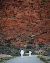 Hippies in the vegas desert wedding12
