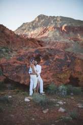 Hippies in the vegas desert wedding19