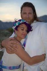 Hippies in the vegas desert wedding24