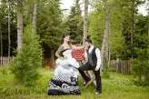 outdoor black and white wedding12