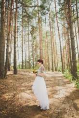 whimsical feather wedding in the russian woods (30)