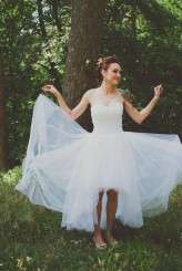 whimsical feather wedding in the russian woods (51)
