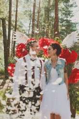 whimsical feather wedding in the russian woods (63)