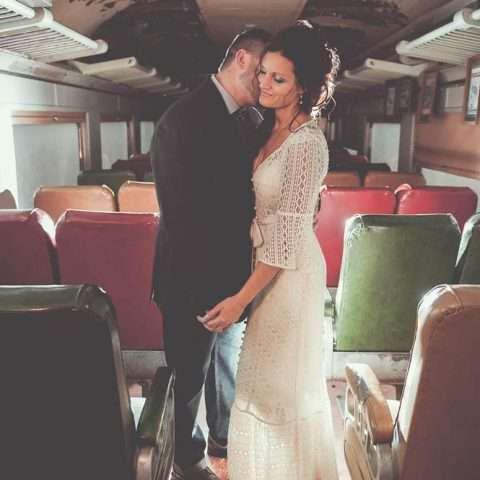 Nostalgic romance and journey wedding (28)