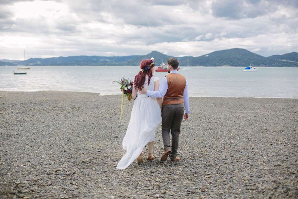  Casual  Beautiful New  Zealand  Wedding   Rock n Roll Bride