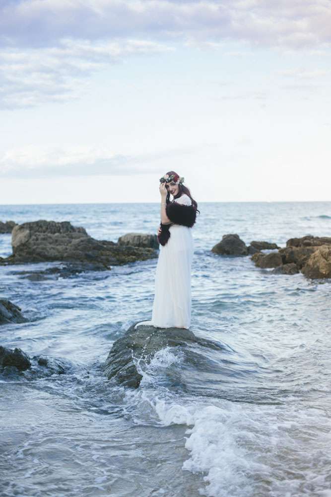  Casual  Beautiful New  Zealand  Wedding   Rock n Roll Bride