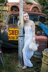 1980s bridal shoot (26)